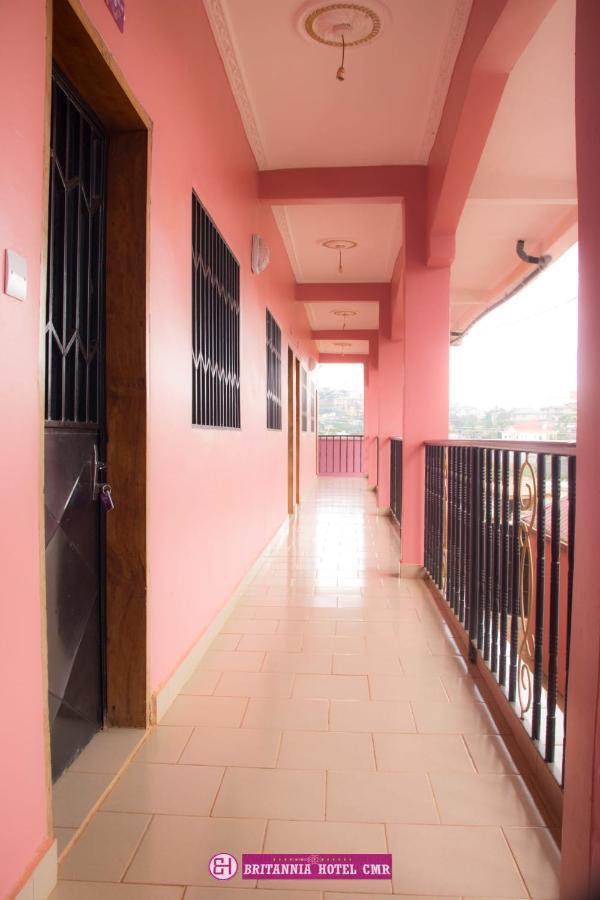 Britannia Hotel Cmr Yaounde Exterior photo